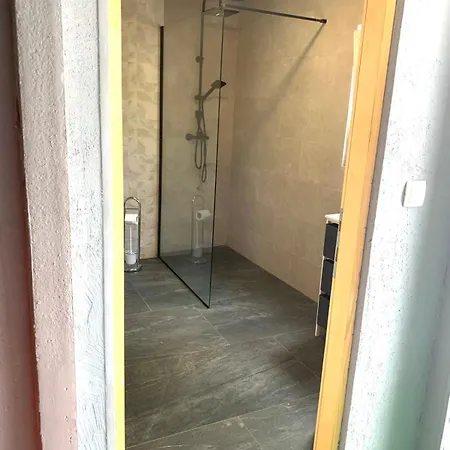 アパート Lea Apartman ヴェラ・ルカ